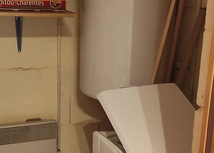 Authentique Au Coeur De La Nature Pres De Super - Fr-1-814-143 Besse-et-Saint-Anastaise